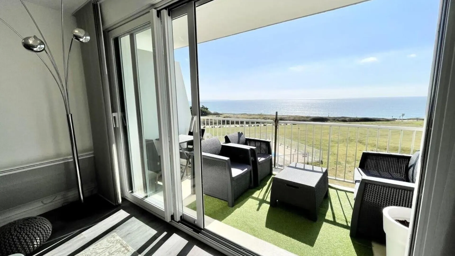 Magnifique T2 Archi Cosy Vue Mer 180 Piscine Guidel France
